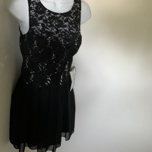 Speechless semi-formal dress